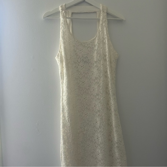 Dynamite Dresses & Skirts - Dynamite Retro Medium Semi-Formal Lace White Dress